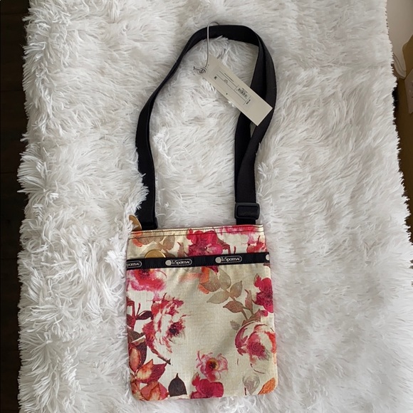 NWT LESPORTSAC MINI SLIM CROSSBODY FLORAL PINK - Picture 1 of 5